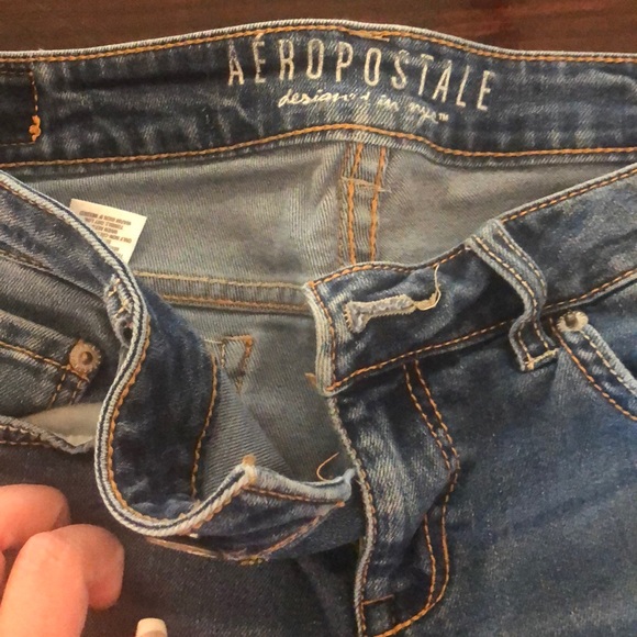 Aeropostale Size 8 SHORT jeans - Picture 2 of 4